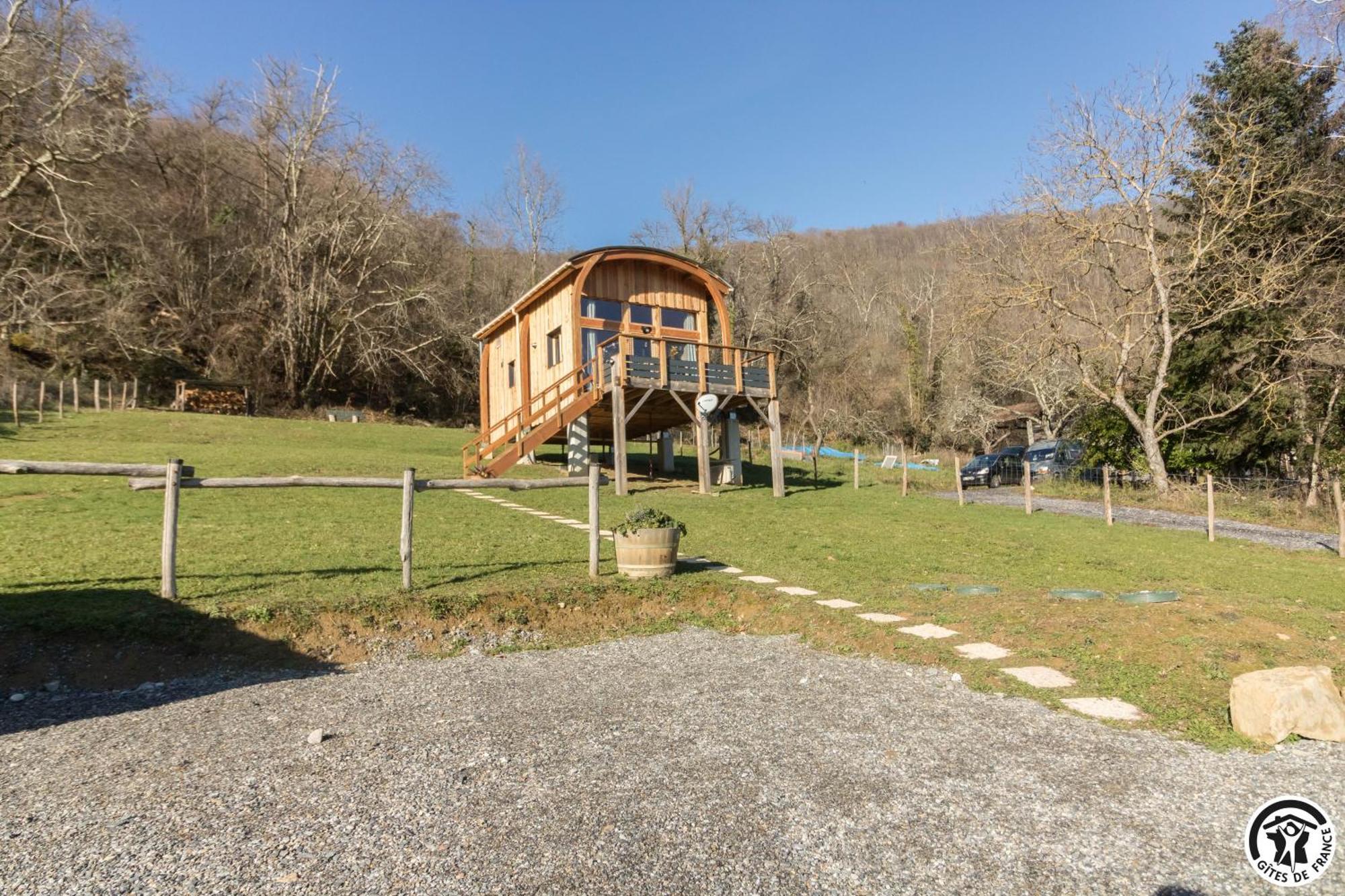 Gite Cabane Insolite Pyrenees Sauveterre-de-Comminges Exteriér fotografie